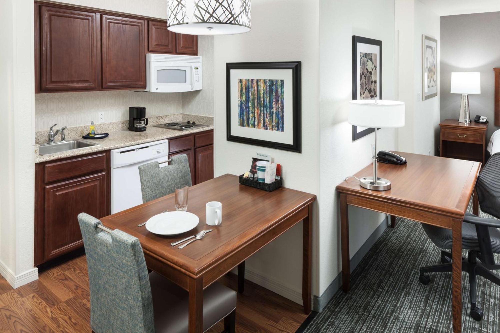 Homewood Suites By Hilton El Paso Airport Exterior photo